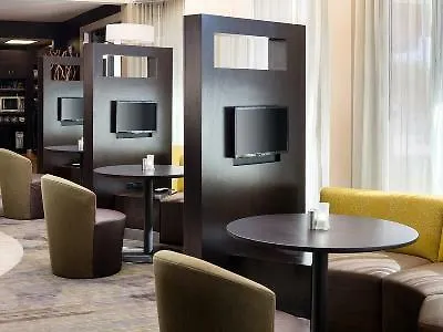 Hotel Courtyard By Marriott Phoenix Airport