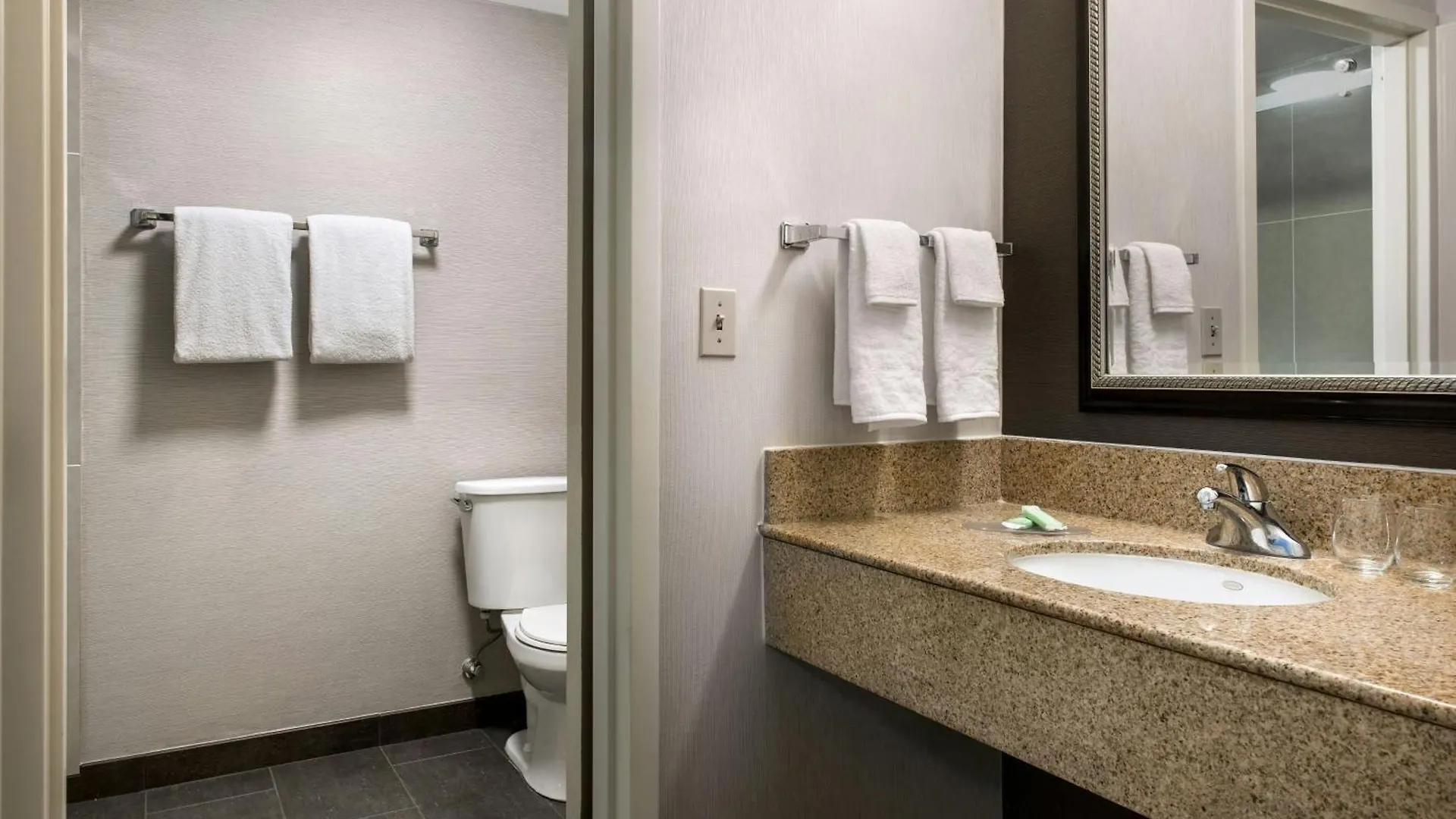 Courtyard By Marriott Phoenix Airport Ξενοδοχείο